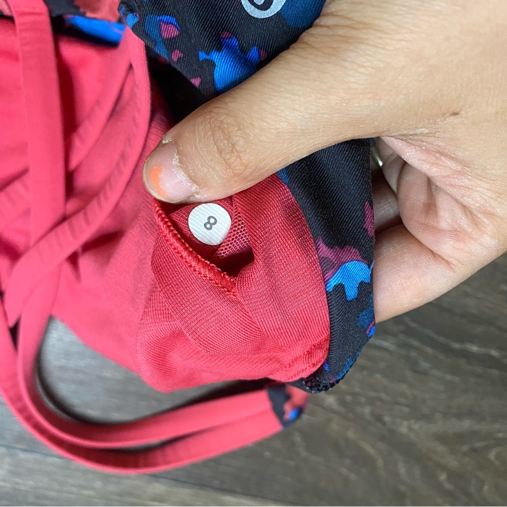 Lululemon Energy Bra - Picture 8 of 8